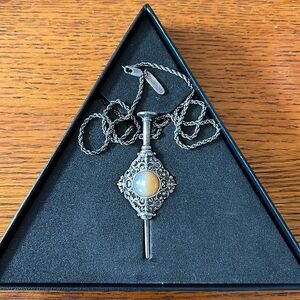 Gellert Grindelwald pendant from Noble Collection